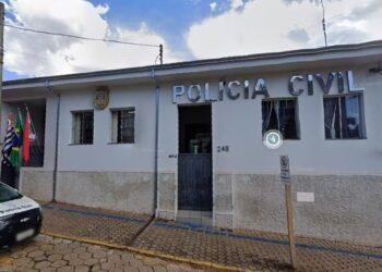 Homem é esfaqueado durante discussão com ex-companheira e filho dela em Piraju